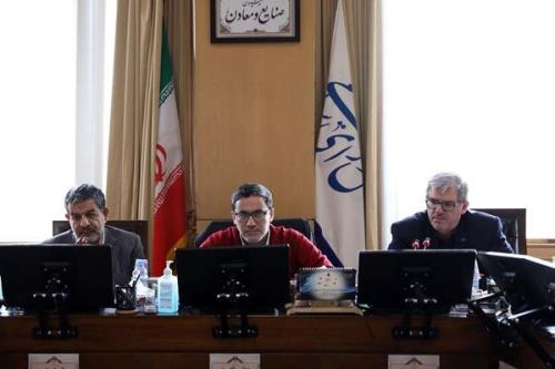 بررسی عملکرد و چشم انداز 10 سال آینده سازمان فضایی ایران در کمیسیون صنایع