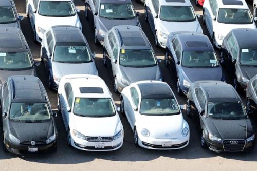 شیوه نامه ای برای تأمین قطعات خودرو های وارداتی تدوین نشده است