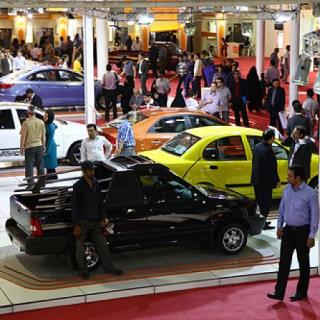 گزارش تصویری از روز اول برگزاری نمایشگاه خودرو و صنایع وابسته مشهد