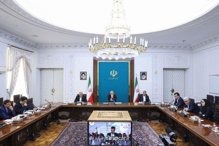 افتتاح 2 طرح راهبردی نفتی و 722 طرح وزارت صمت با دستور پزشکیان