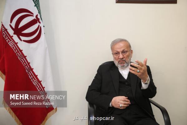 انتقاد متکی از خصوصی سازی ۹۷ درصد پیمانکاری ها در دست دولت و نهادهاست