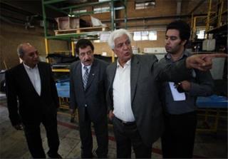 وضعیت صنعت خودرو، از توان تولید قطعات بنز تا آفتابگیری که عامل مرگ می‌شود