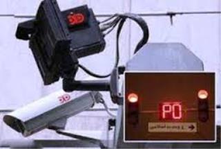 دوربین عبور از چراغ قرمز در 100 تقاطع دیگر نصب می شود
