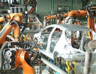 افزایش قیمت خودرو خودروسازان را نگران کرد